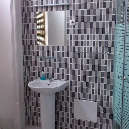 Vendégház Residencial S Juliao Al