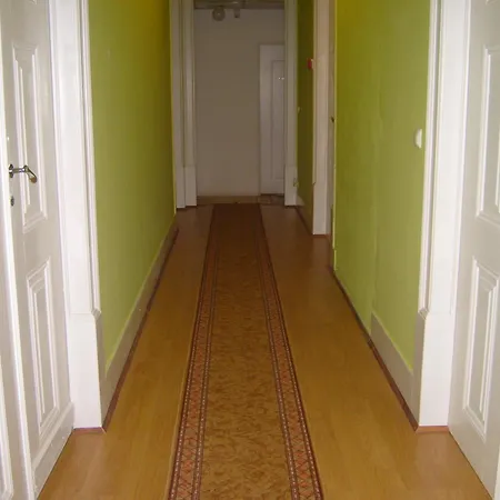 בית הארחה Residencial S Juliao Al 2*