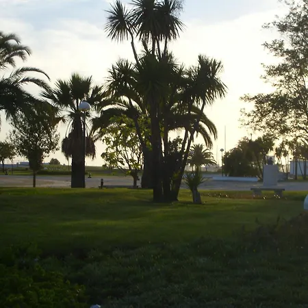 בית הארחה Residencial S Juliao Al 2*